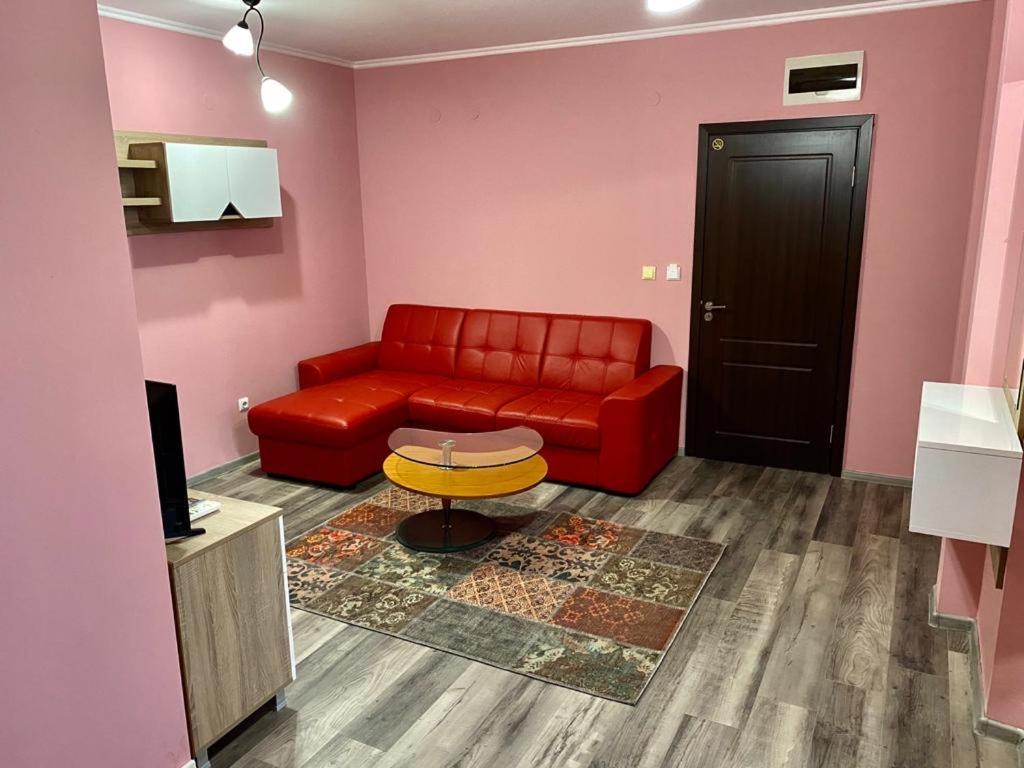 Modena Rooms Center Of Stara Zagora Ngoại thất bức ảnh